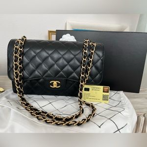 Chanel Classic Double Flap Jumbo Grained Calfskin Handbag